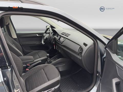 2021 Škoda Fabia Combi — sličica 10