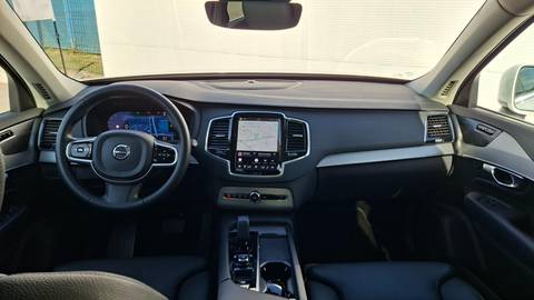 2023 Volvo XC90 — sličica 11