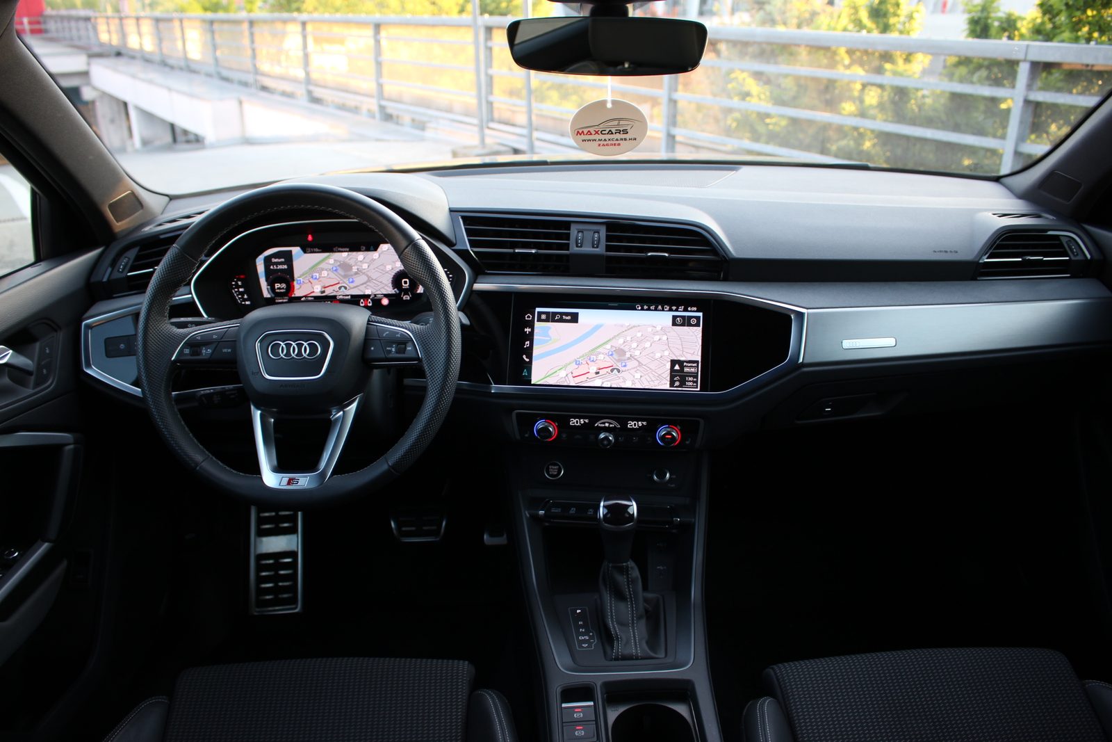 2025 Audi Q3 — fotografija 24