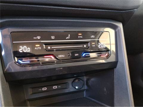 2022 Volkswagen Tiguan — sličica 14