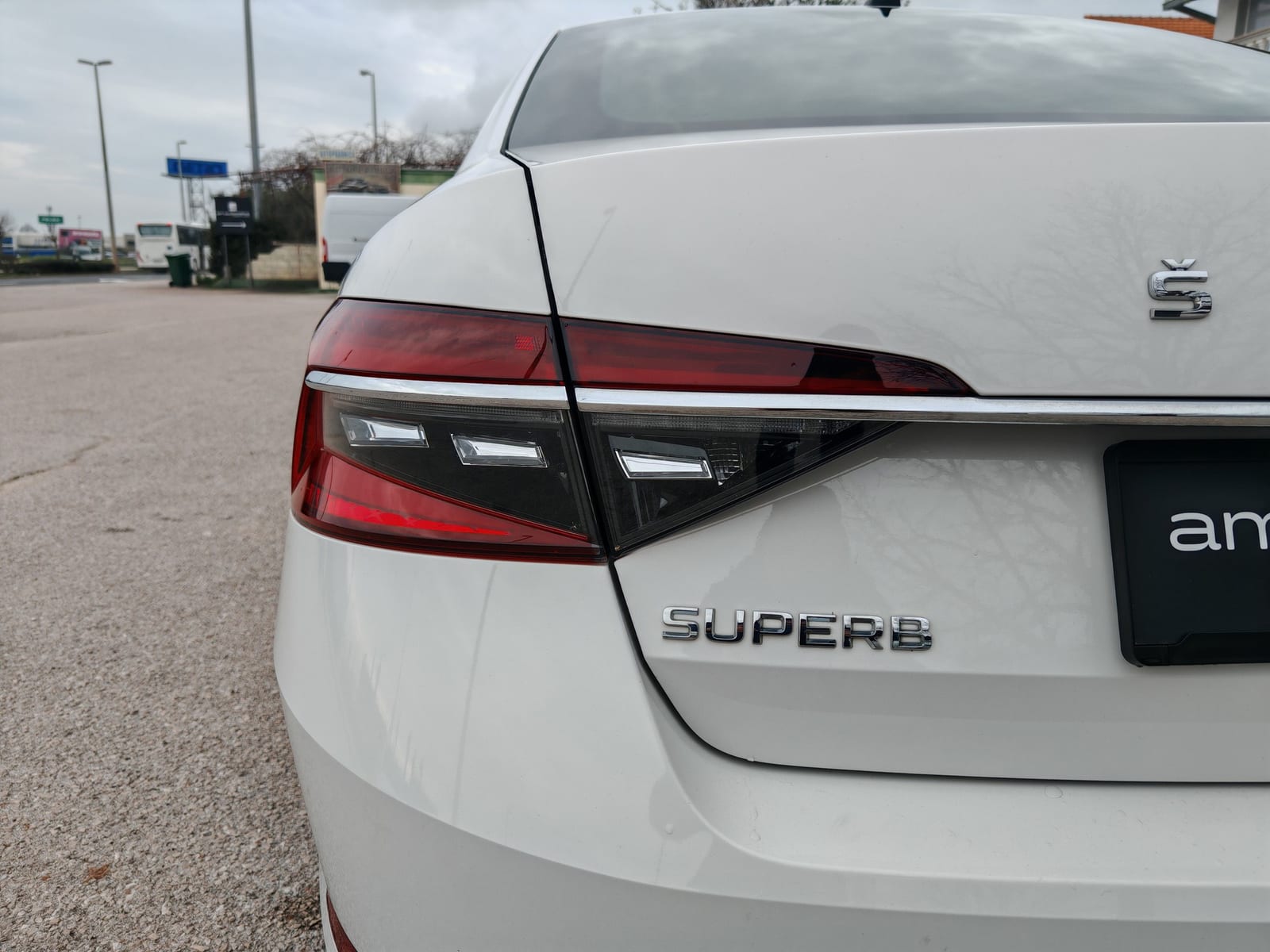 2021 Škoda Superb — fotografija 10