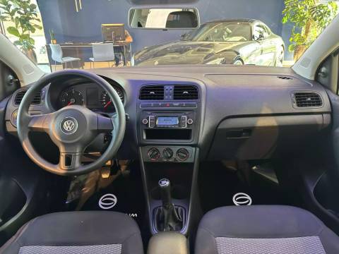 2010 Volkswagen Polo — sličica 16