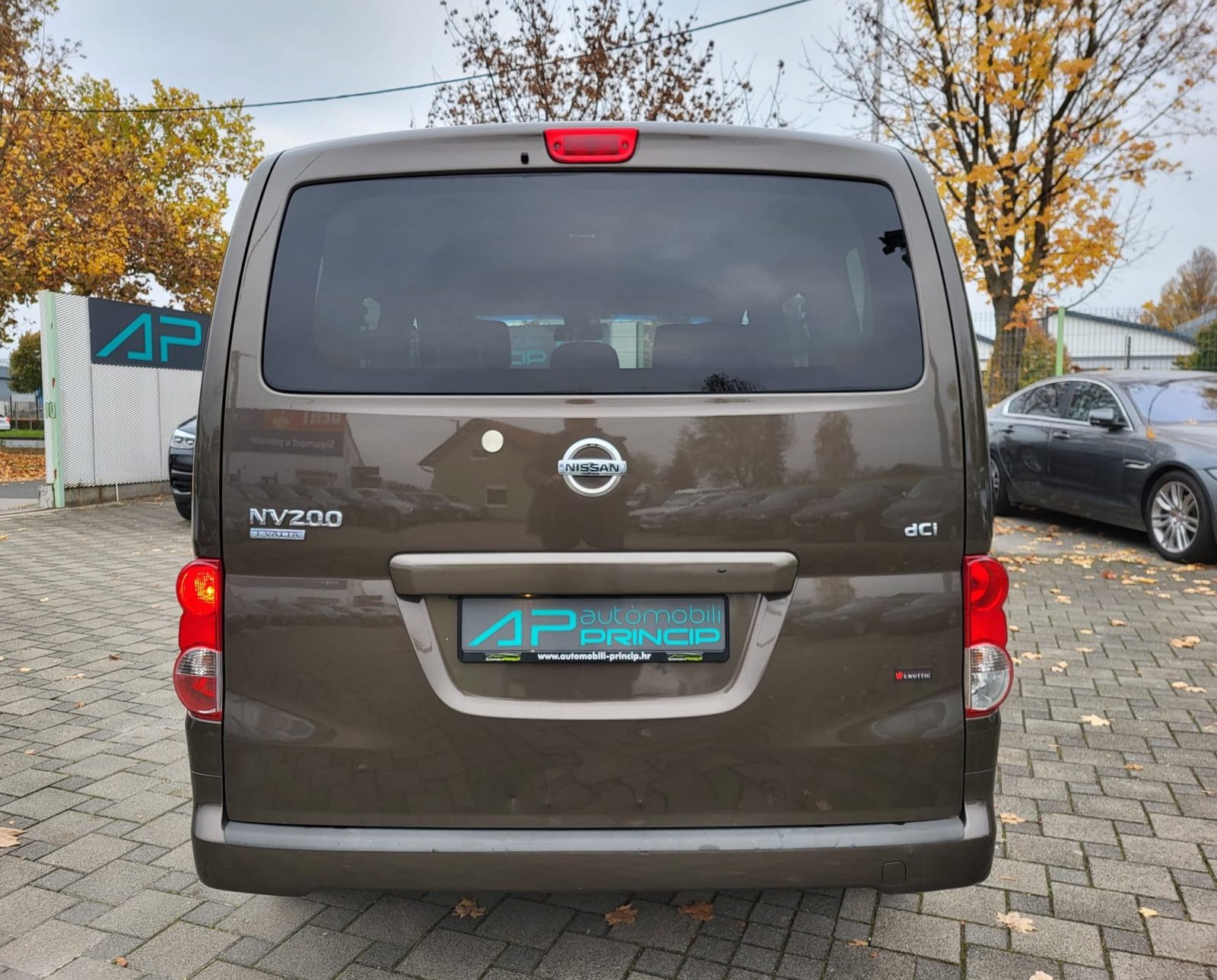 2013 Nissan Nv200 — fotografija 5