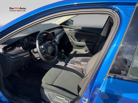 2023 Škoda Octavia Combi — sličica 9