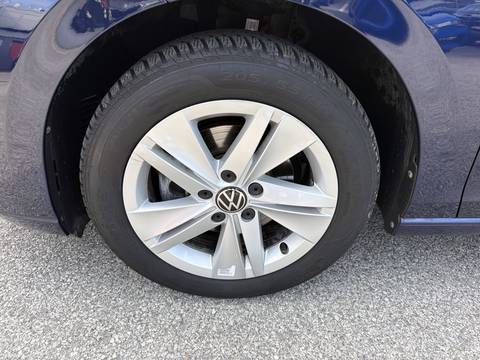 2024 Volkswagen Golf — sličica 15