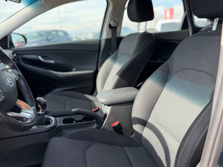 2022 Hyundai i30 — fotografija 9