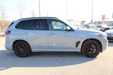 2023 BMW X5 — sličica 4