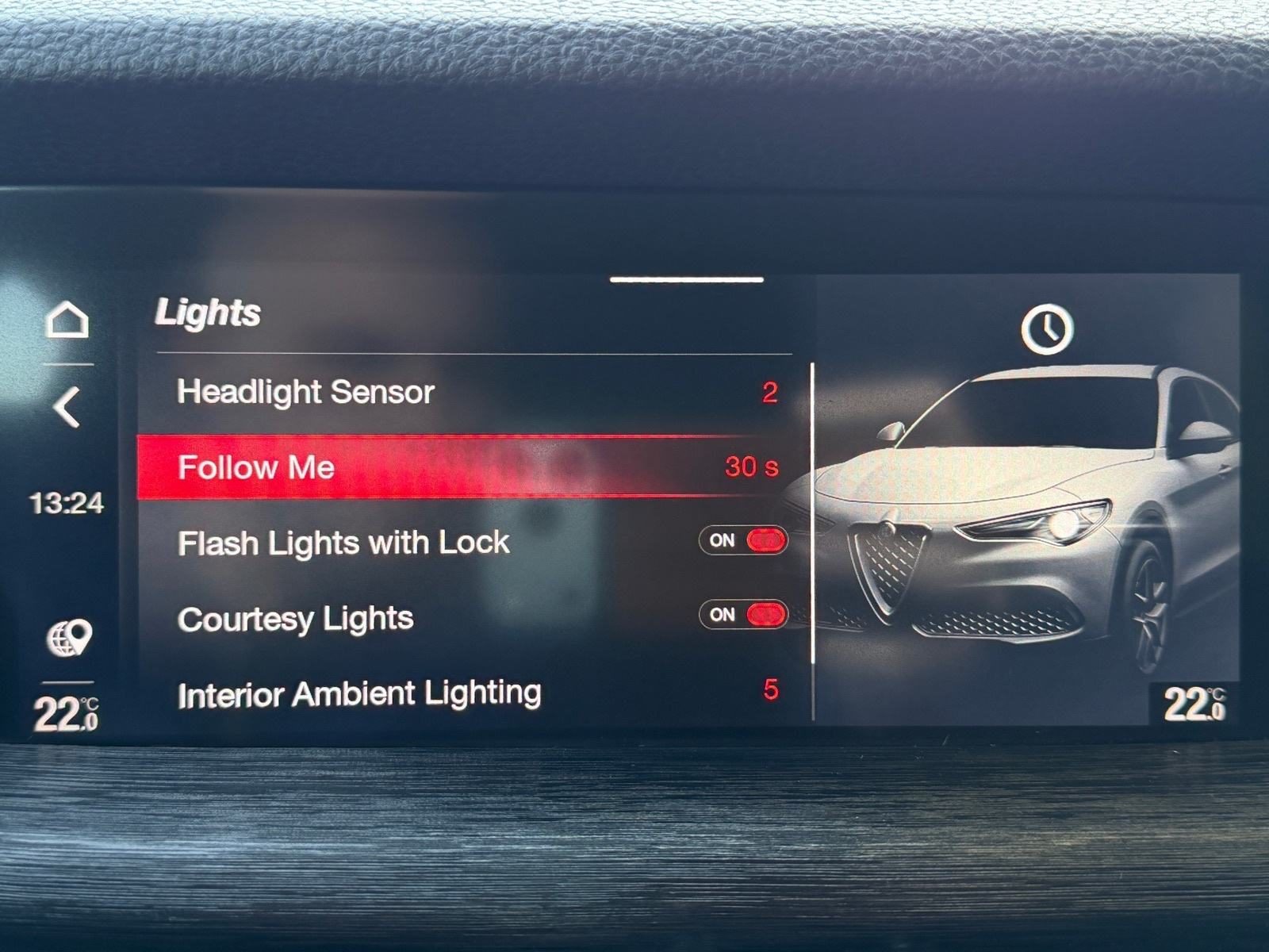 2020 Alfa Romeo Stelvio — fotografija 20