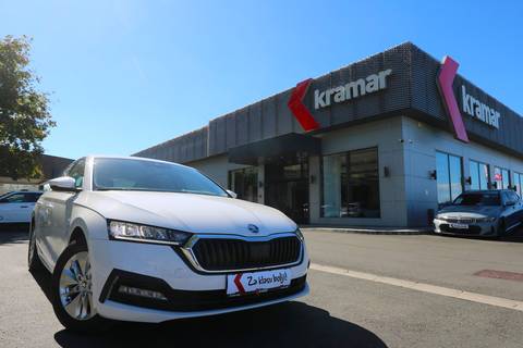 2022 Škoda Octavia — sličica 18