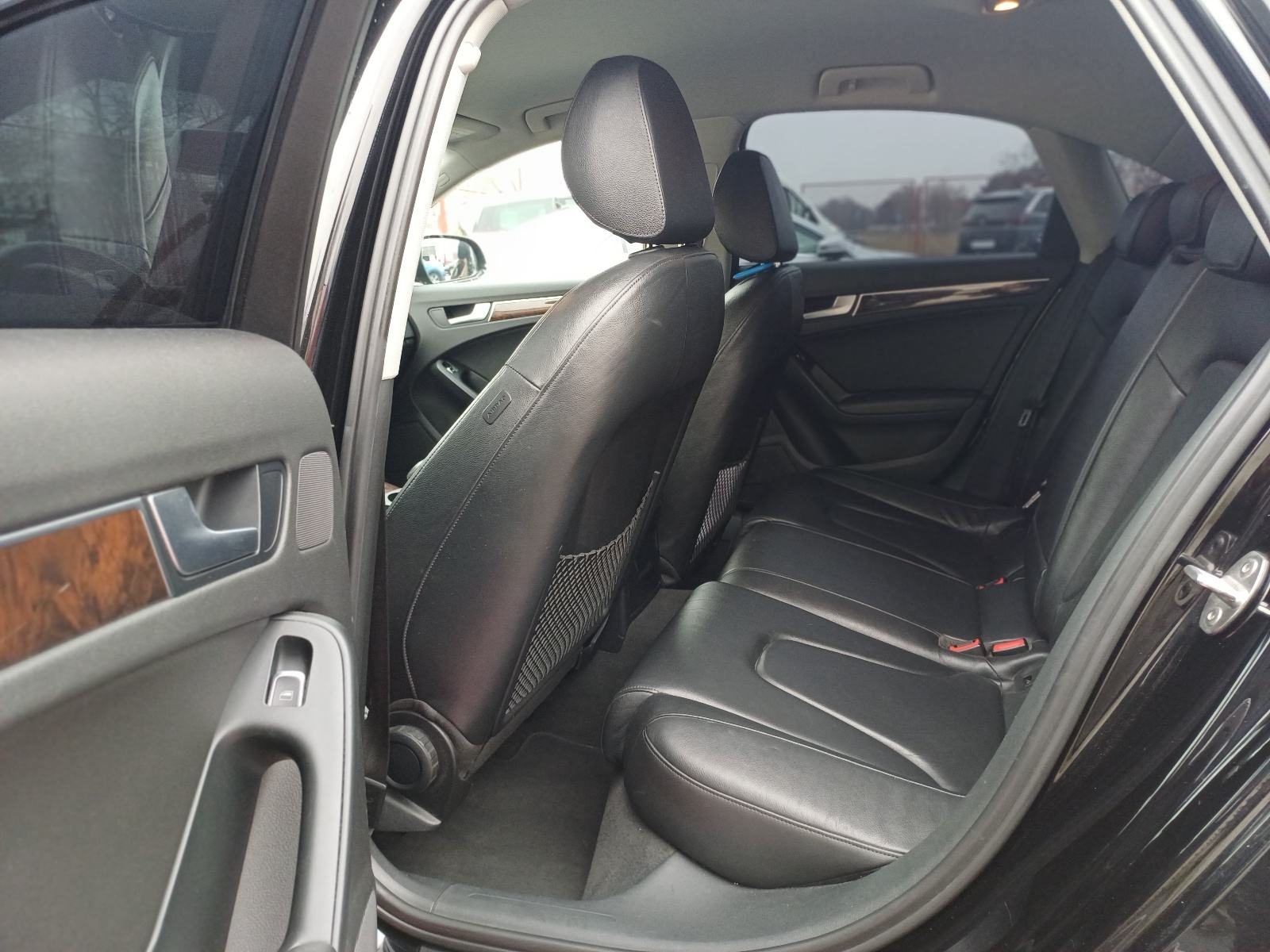 2014 Audi A4 — fotografija 8