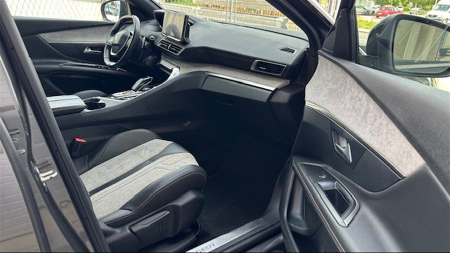 2021 Peugeot 3008 — fotografija 21