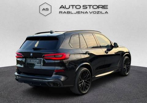 2021 BMW X5 M Sport — sličica 10