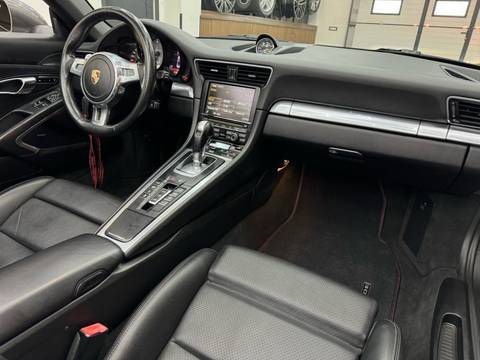 2013 Porsche 911 — sličica 18