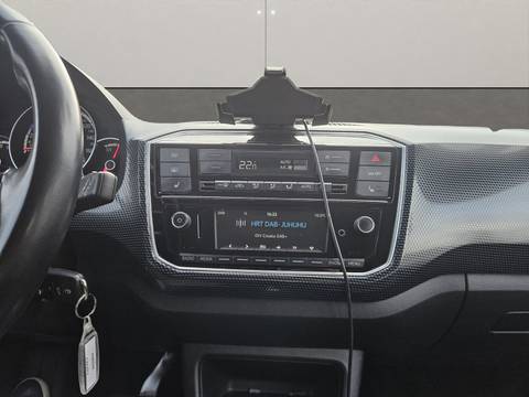 2020 Volkswagen up! — sličica 10