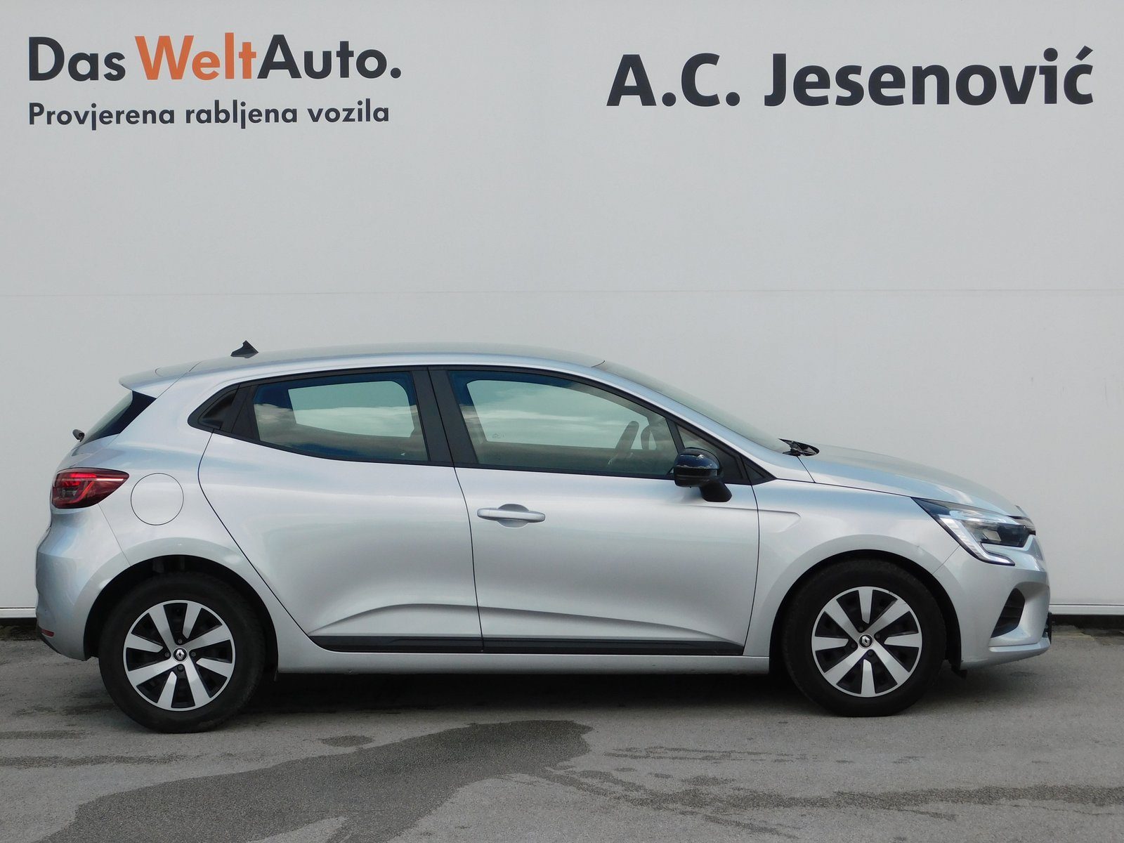 2023 Renault Clio — fotografija 4