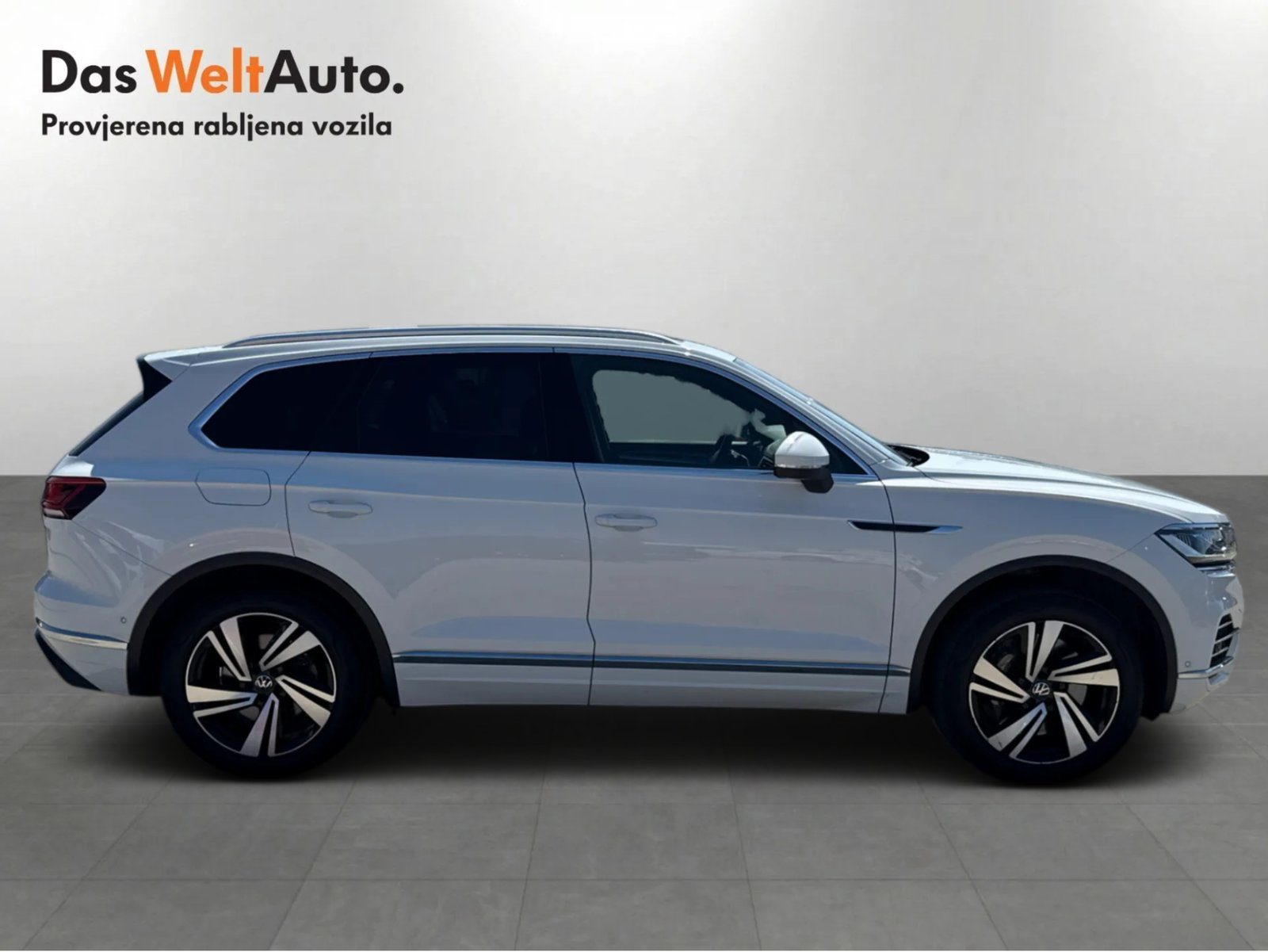2021 Volkswagen Touareg — fotografija 6