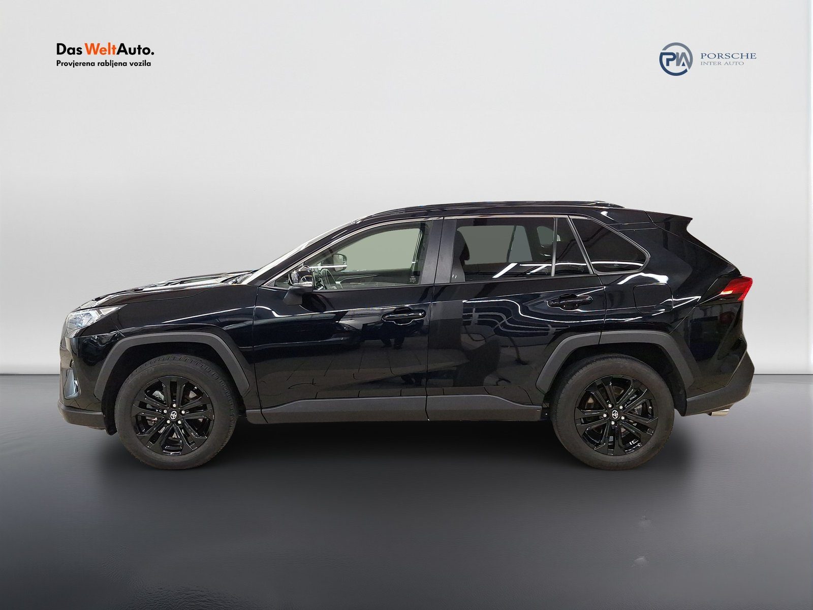 2022 Toyota RAV4 — fotografija 8