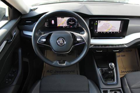 2023 Škoda Octavia Combi — sličica 10