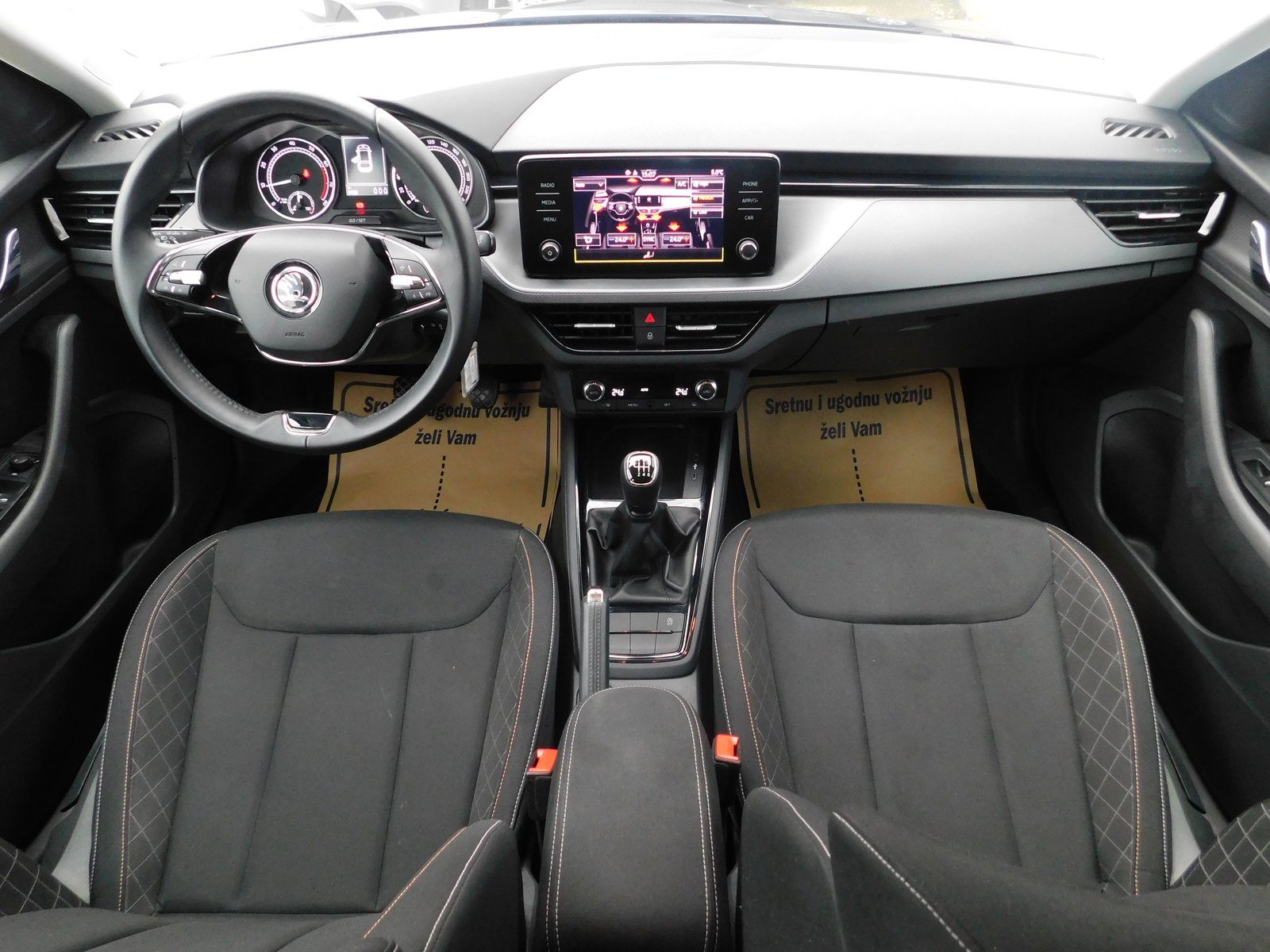 2021 Škoda Scala — fotografija 9