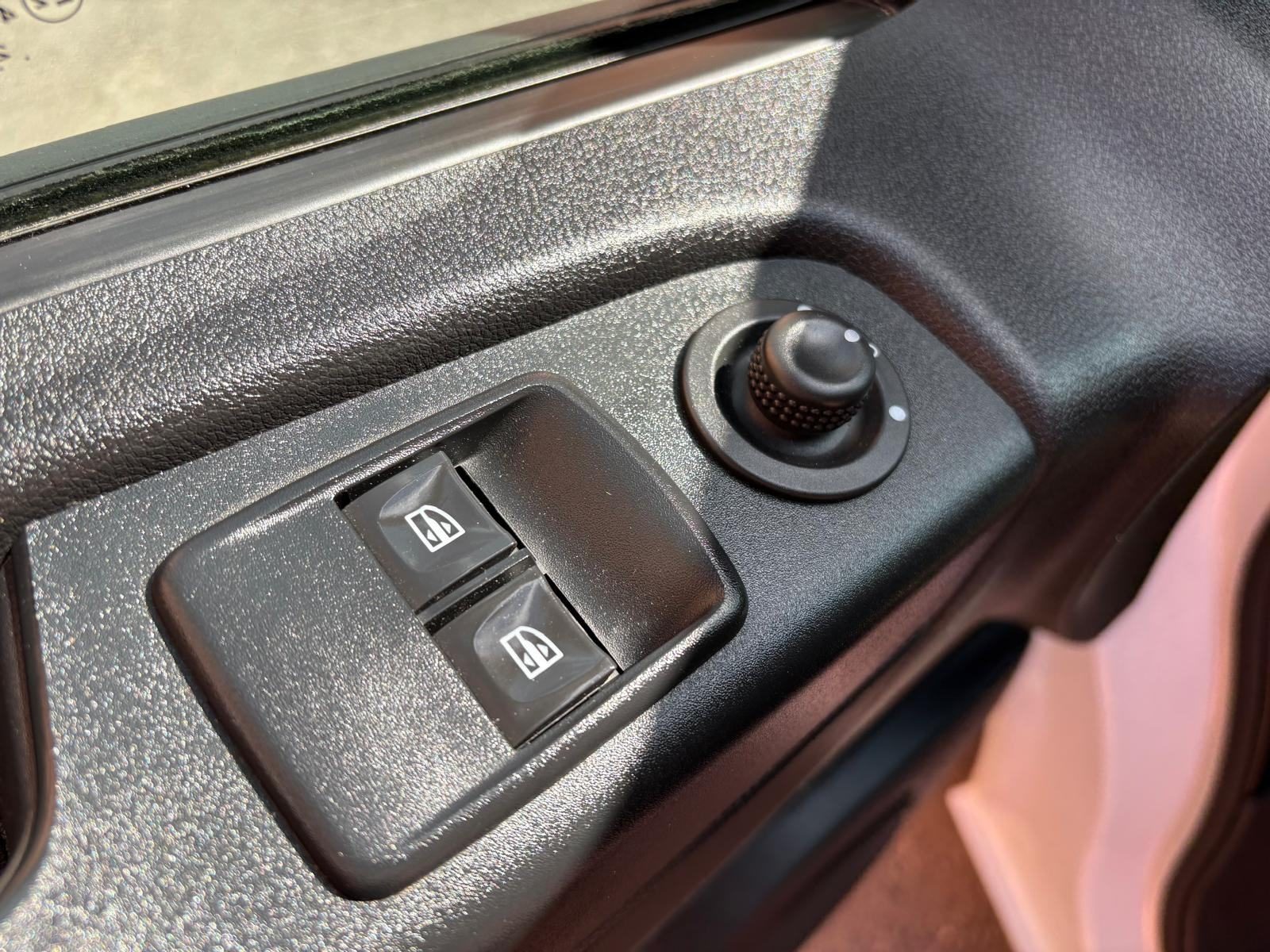 2021 Renault Trafic — fotografija 13