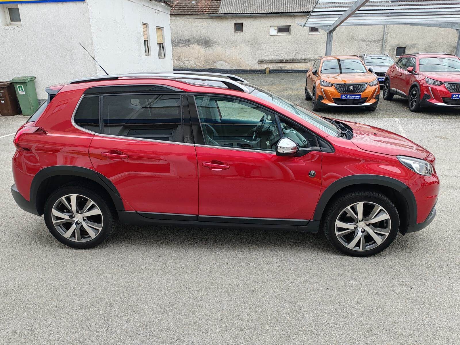 2018 Peugeot 2008 — fotografija 6