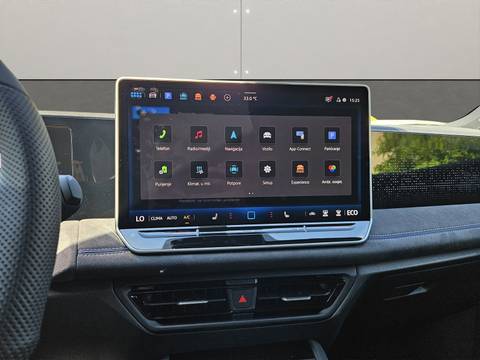 2026 Volkswagen Tiguan R-Line — sličica 19