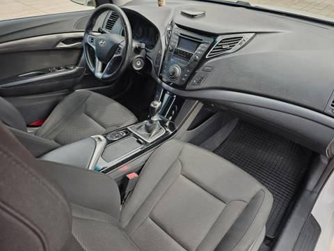 2012 Hyundai i40 — sličica 10