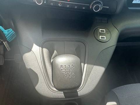 2026 Opel Combo — sličica 18
