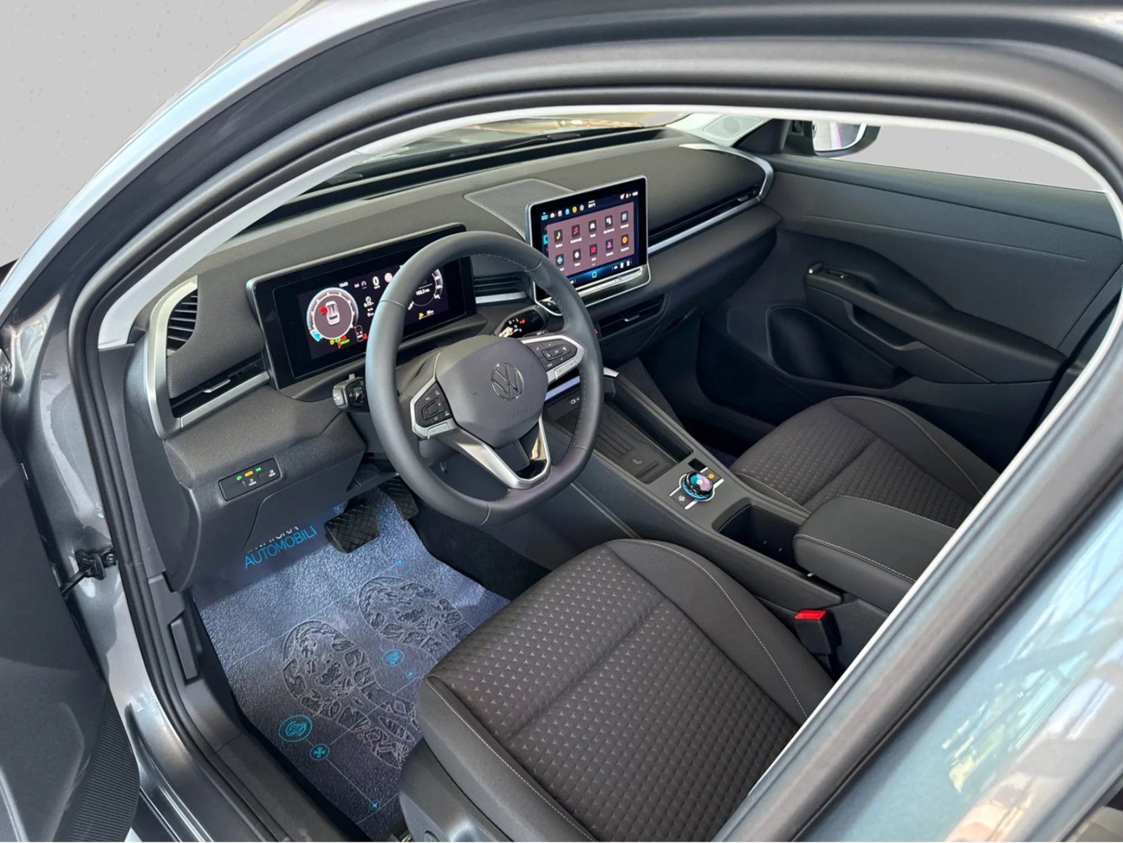 2026 Volkswagen T-Roc — fotografija 11