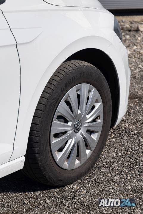 2019 Volkswagen Polo Trendline — sličica 11