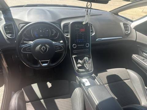 2017 Renault Grand — sličica 16