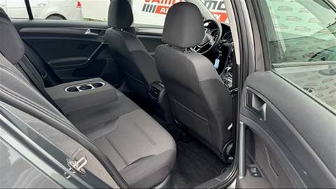2019 Volkswagen Golf — sličica 20