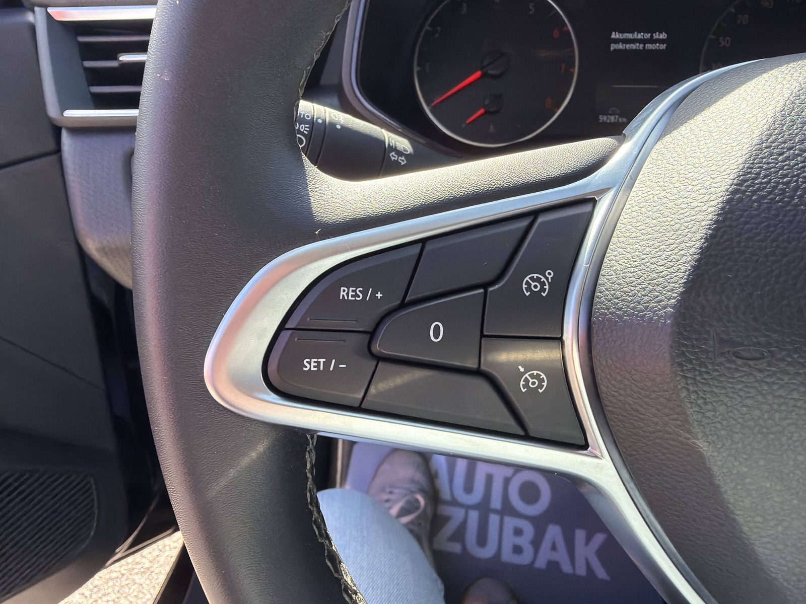 2023 Renault Clio — fotografija 20