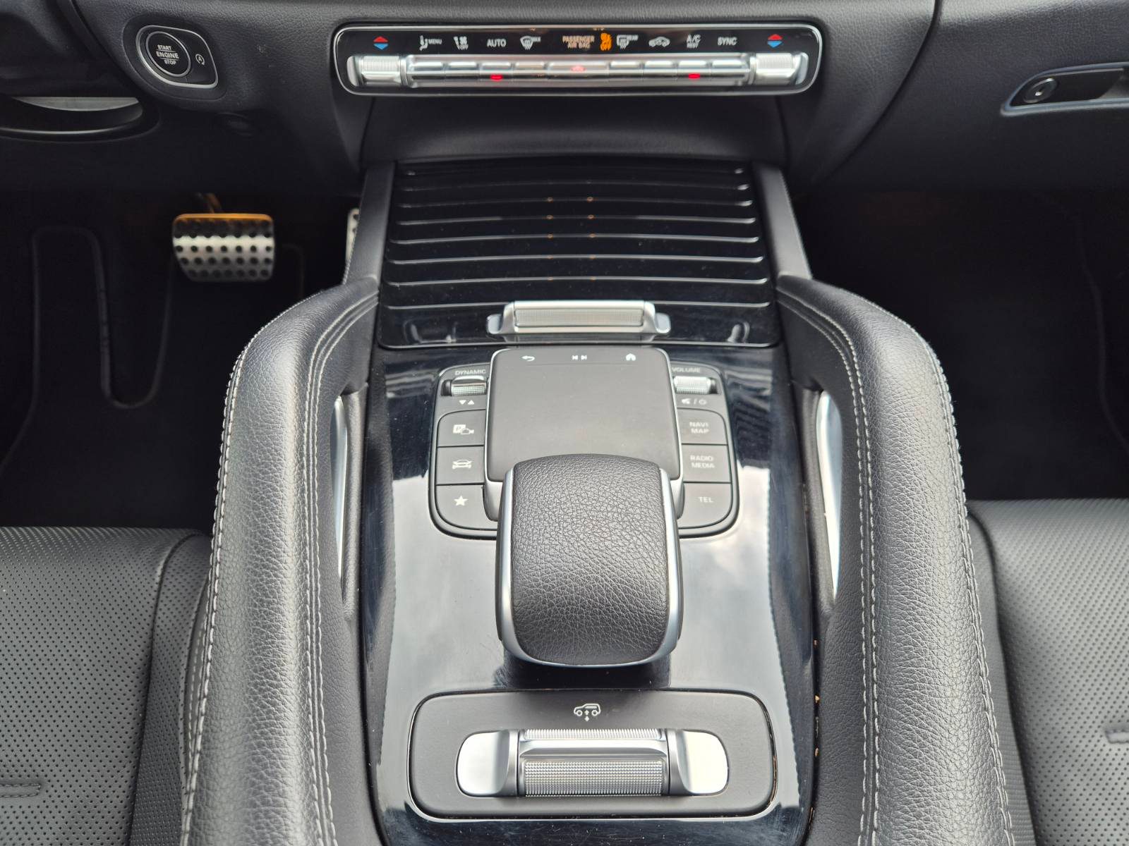 2024 Mercedes-Benz GLE — fotografija 21