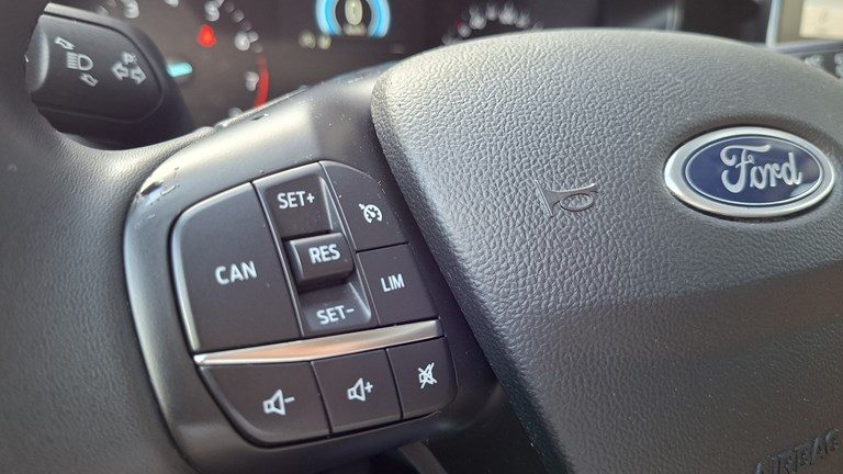 2022 Ford Focus — fotografija 20