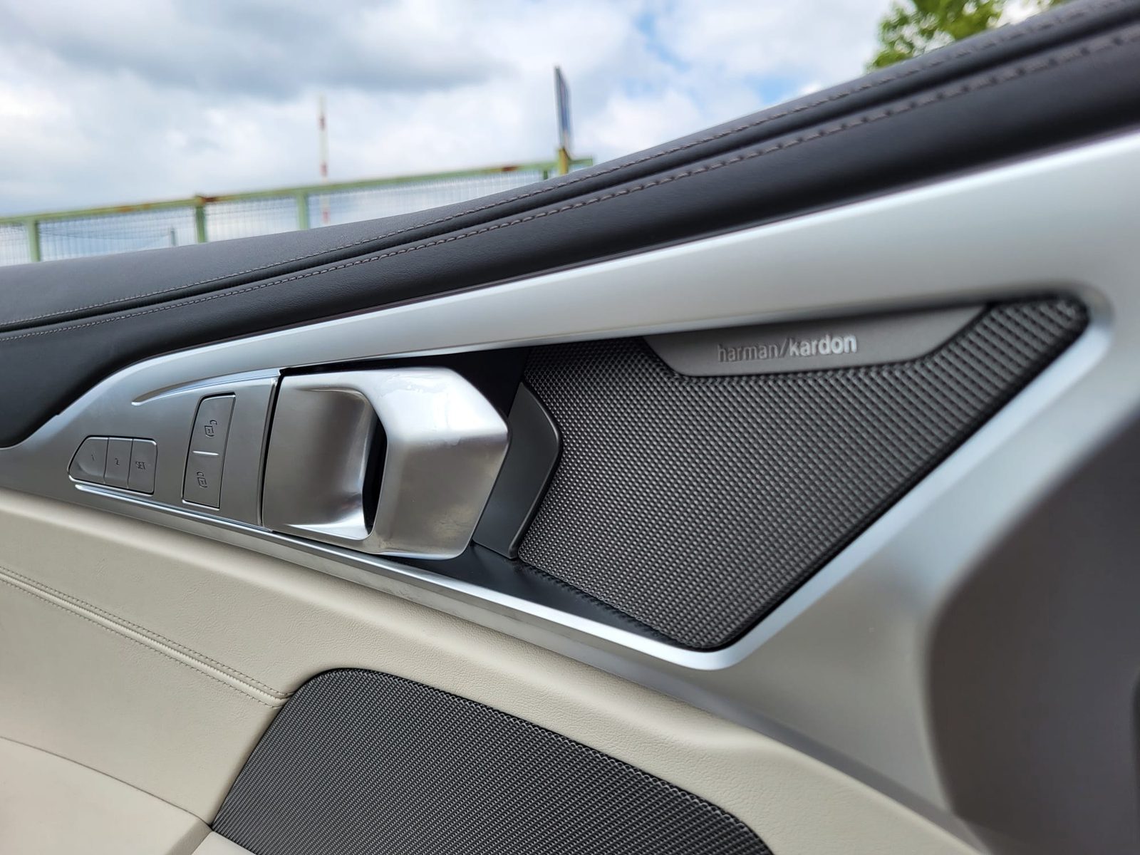 2022 BMW 840d M Sport Pro — fotografija 22