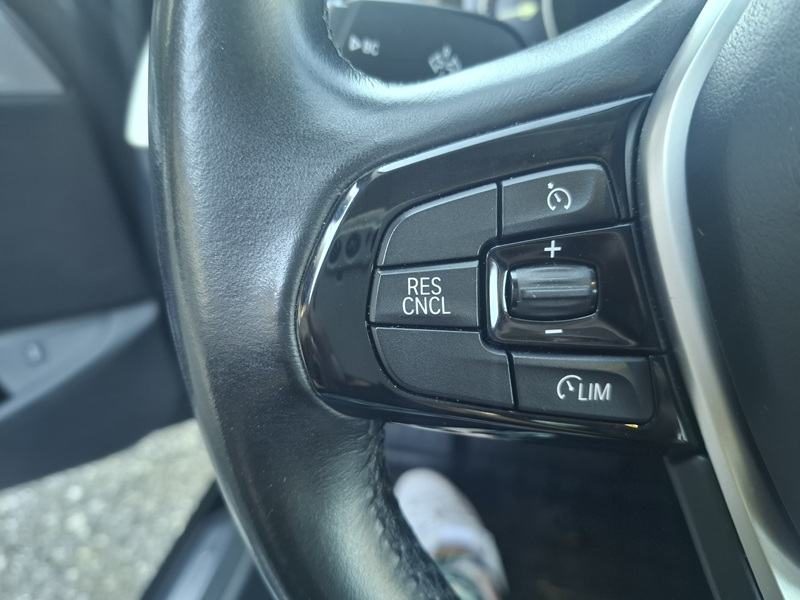 2017 BMW serija — fotografija 14