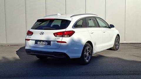 2023 Hyundai i30 — sličica 3