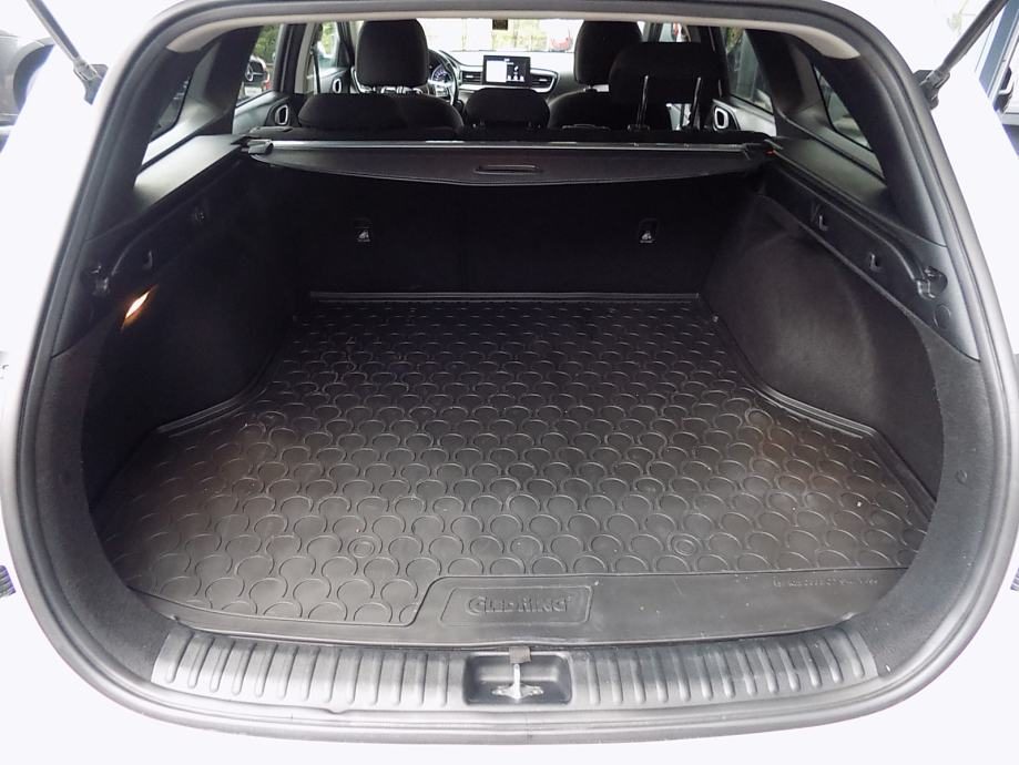 2019 Kia Ceed — fotografija 13