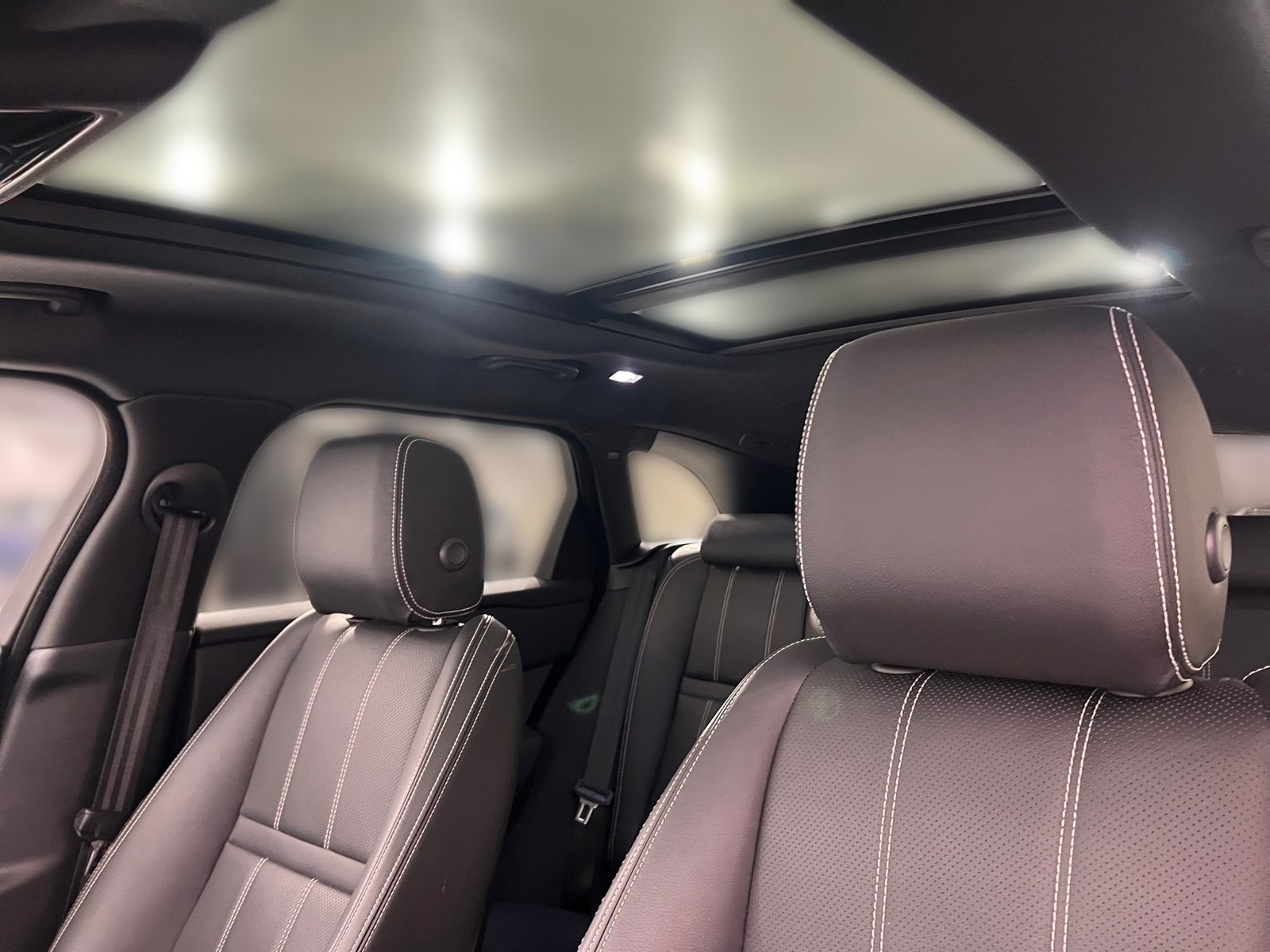 2023 Land Rover Range Rover Velar — fotografija 23