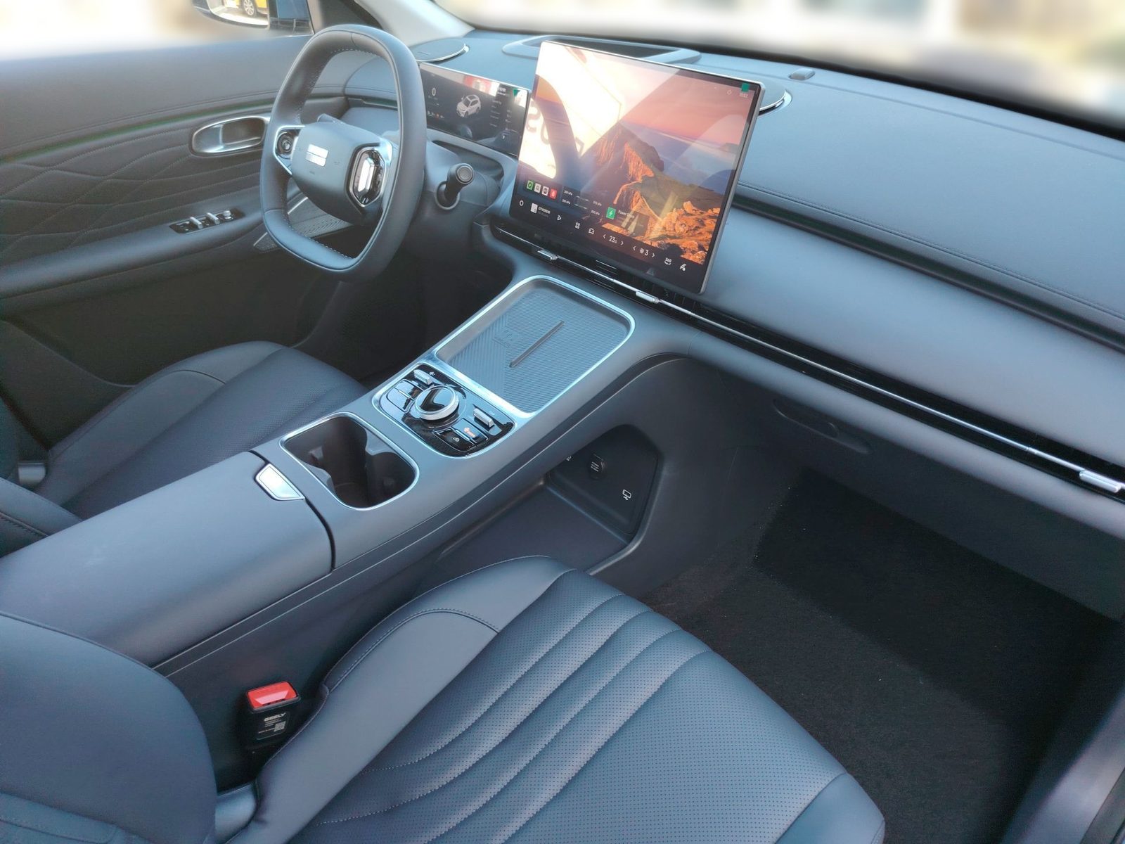 2026 Geely Starray EM-i — fotografija 20