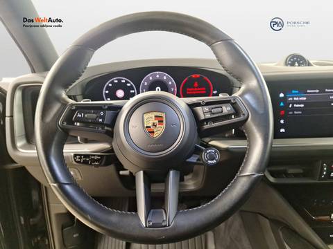 2023 Porsche Cayenne — sličica 12