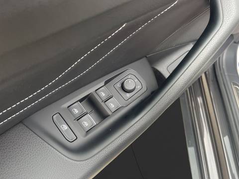 2022 Volkswagen Arteon R-Line — sličica 22