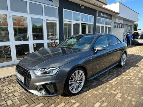 2023 Audi A4 S line