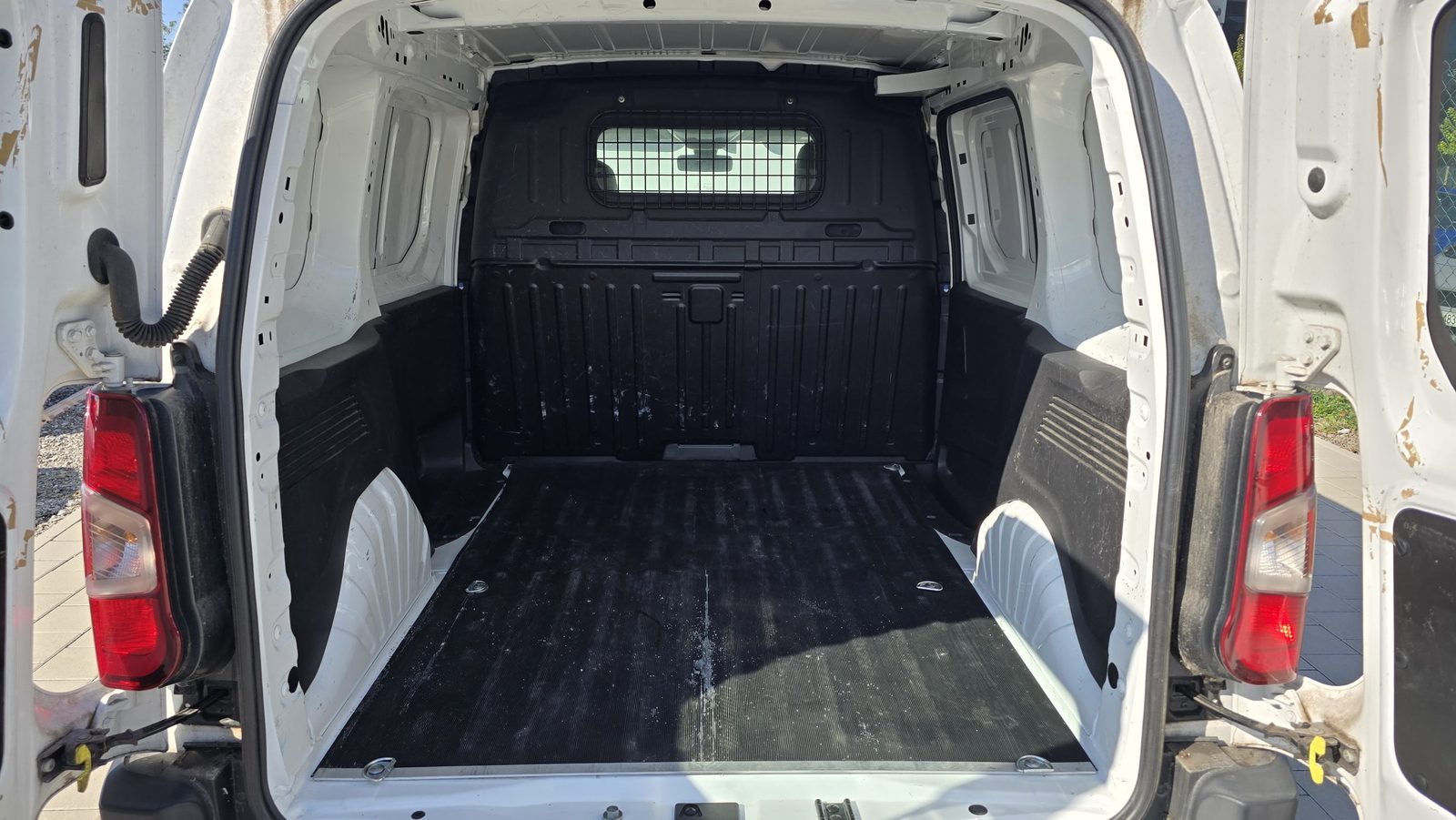 2020 Opel Combo — fotografija 9