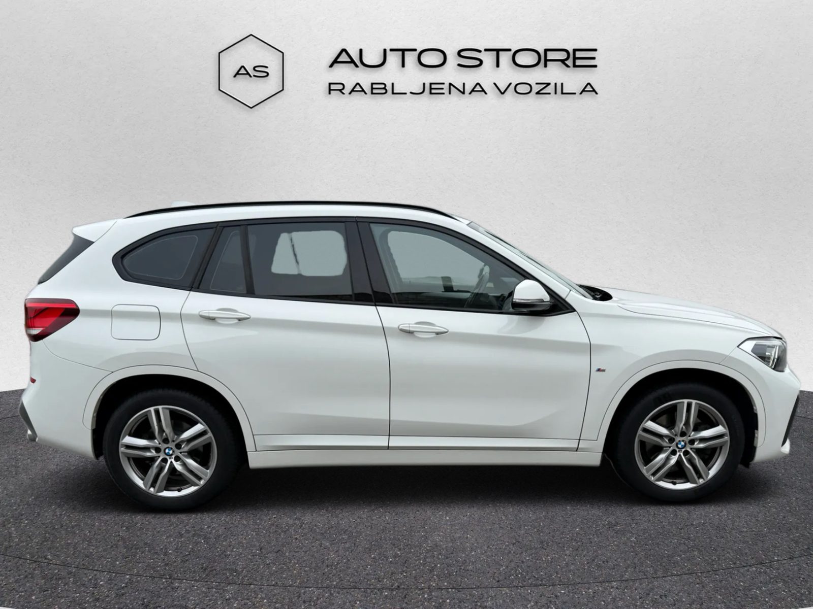 2019 BMW X1 M Sport — fotografija 11