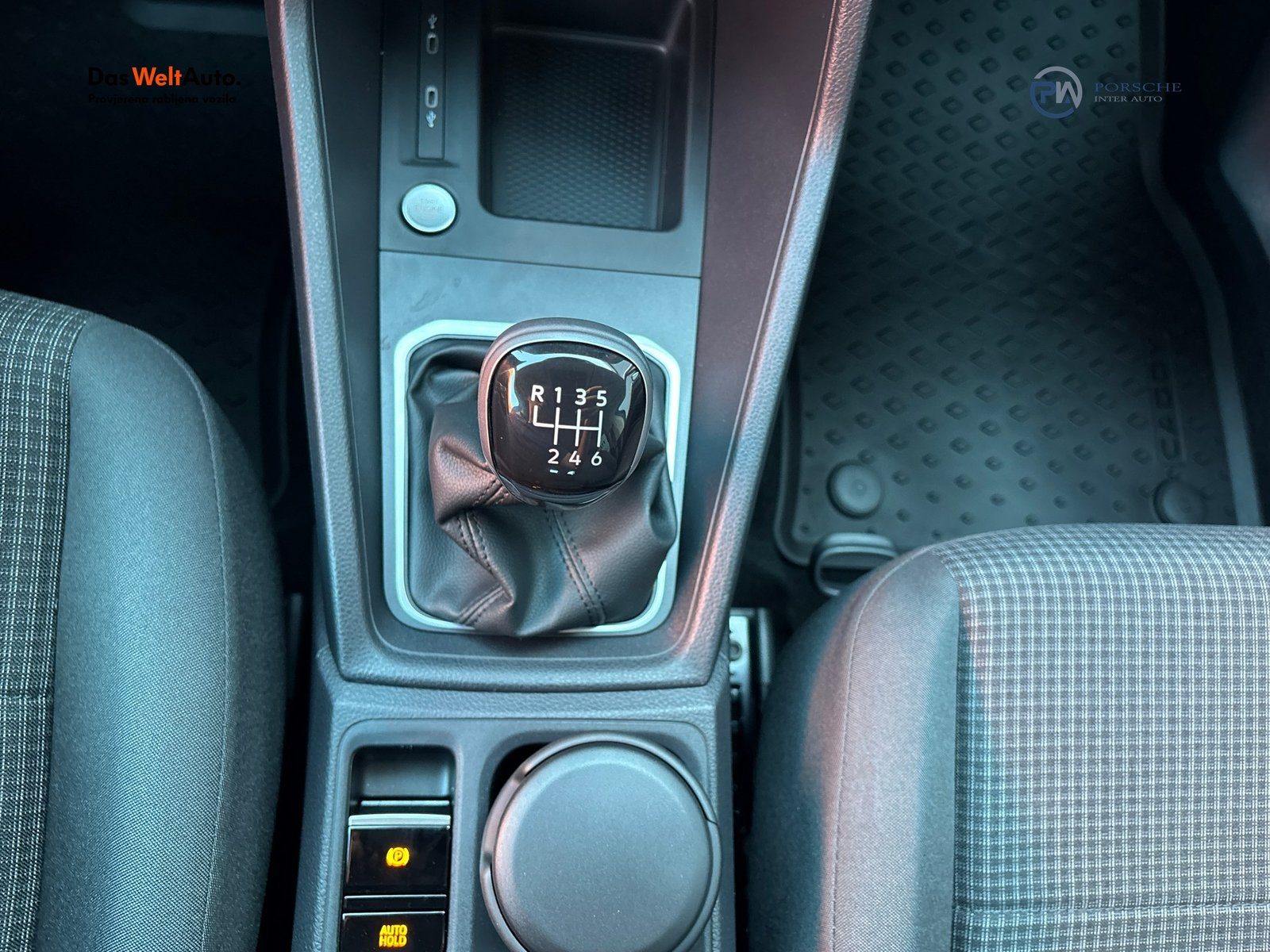 2026 Volkswagen Caddy — fotografija 19