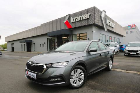 2022 Škoda Octavia — sličica 14