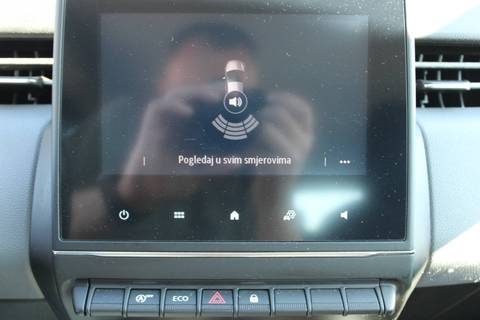 2020 Renault Clio — sličica 19