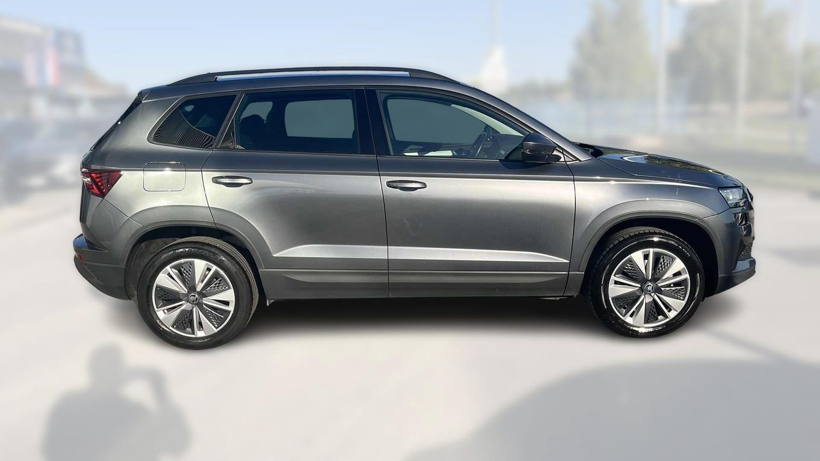 2023 Škoda Karoq — fotografija 8